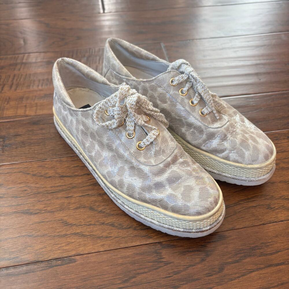 Stuart Weitzman Animal Print‎ Metallic Sneakers Sz 7.5 White